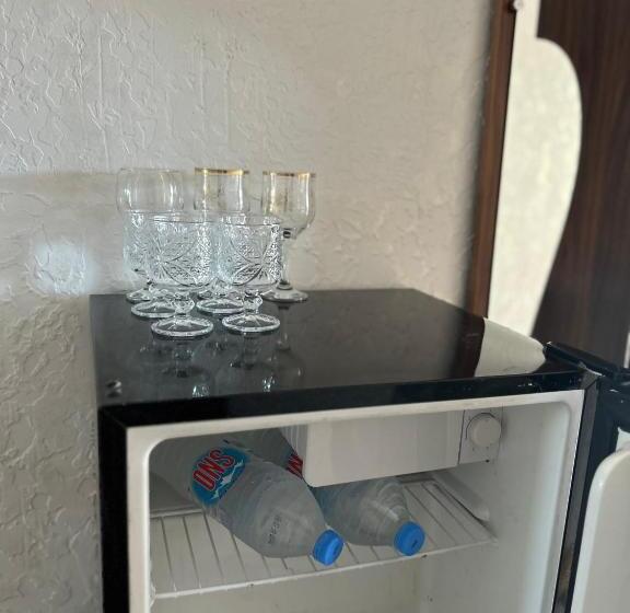 اتاق لوکس, Guesthouse Tea