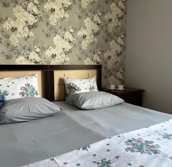 اتاق اکونومی, Guesthouse Tea