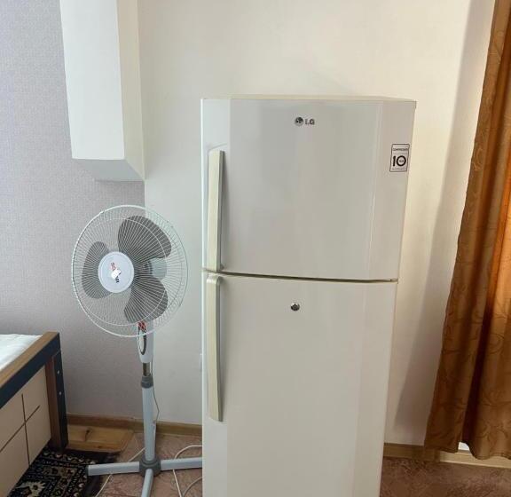 استودیوی استاندارد, Guesthouse Tea