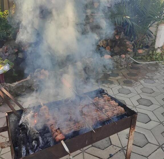 اتاق لوکس, Guesthouse Tea