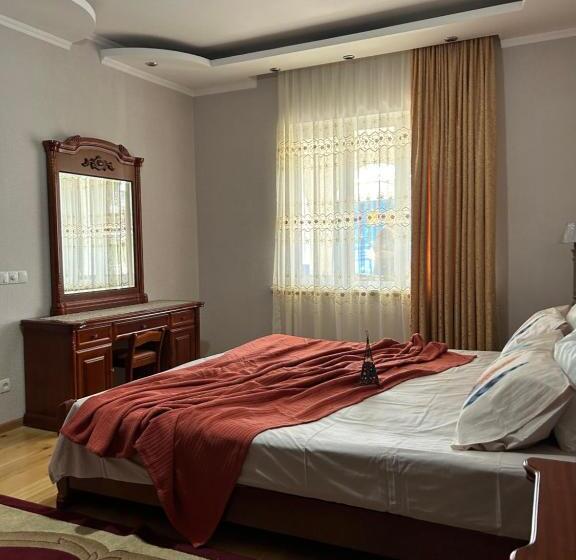 اتاق لوکس, Guesthouse Tea