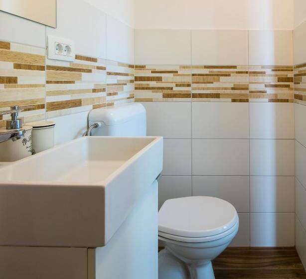 اتاق استاندارد, Sobe Argo Izola