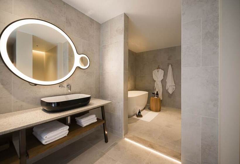 高级客房, Crowne Plaza Hobart, An Ihg