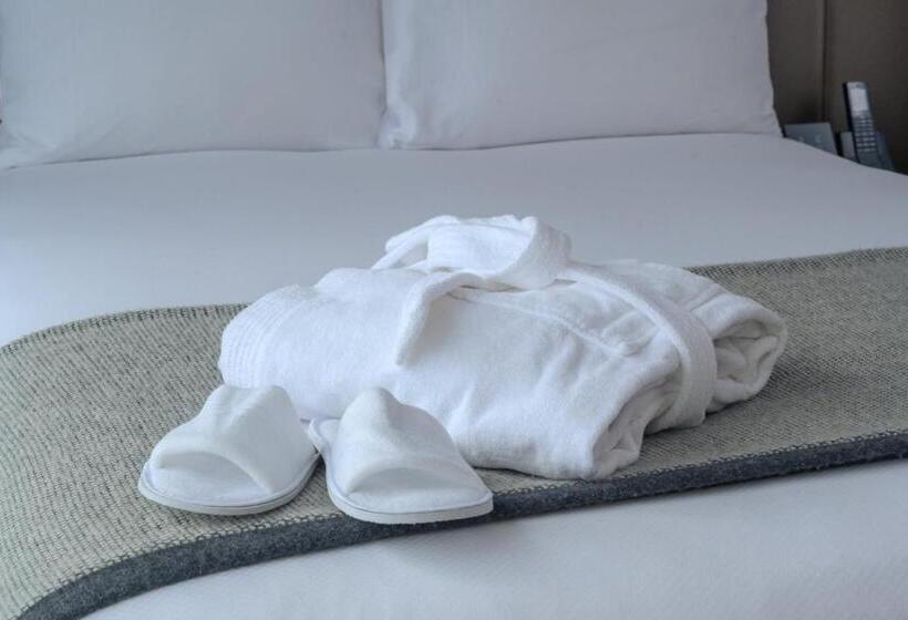 غرفة قياسية ذات إطلالة, Crowne Plaza Hobart, An Ihg