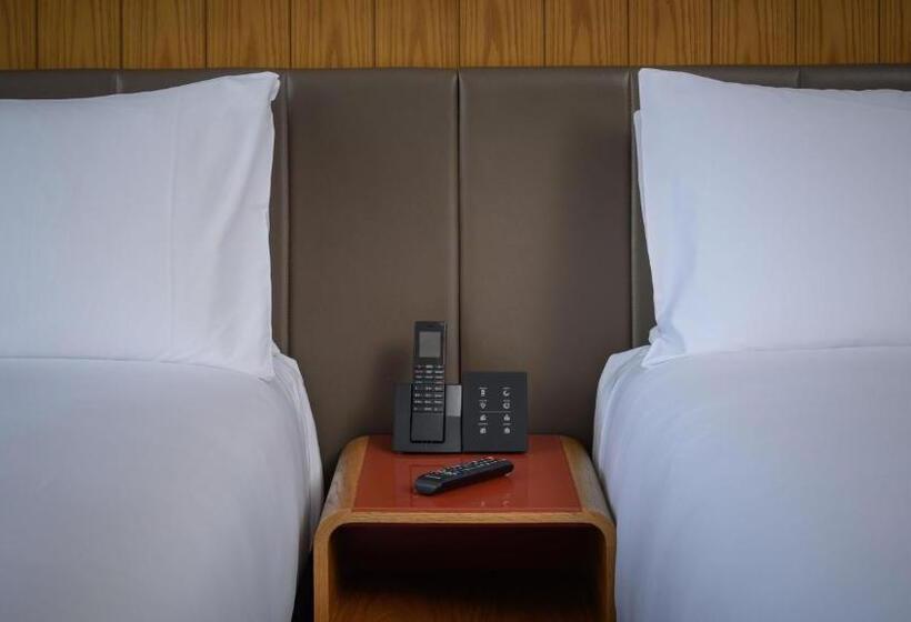 غرفه قياسيه سريرين مزدوجين, Crowne Plaza Hobart, An Ihg