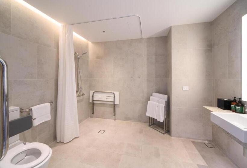 غرفة قياسية لذوى الاحتياجات الخاصة, Crowne Plaza Hobart, An Ihg