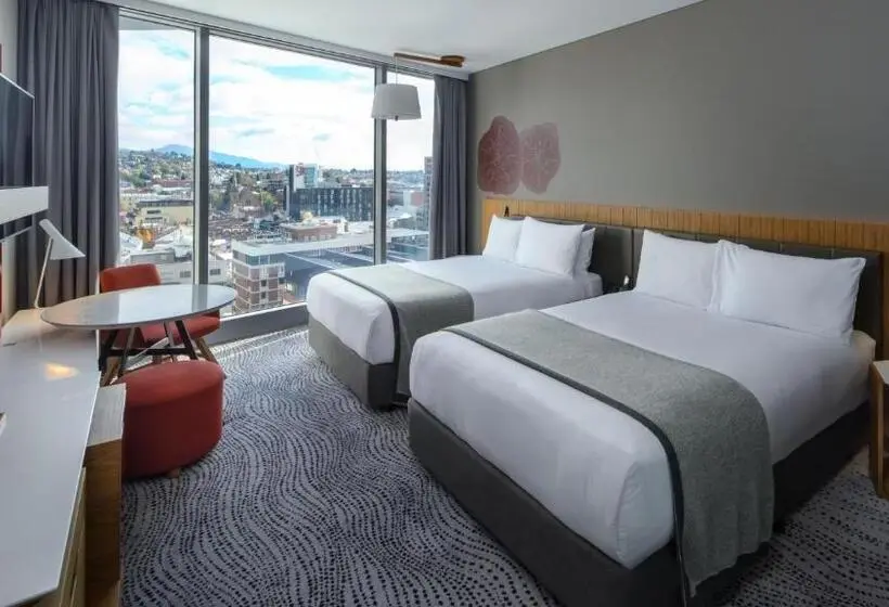 クラブルーム, Crowne Plaza Hobart, An Ihg