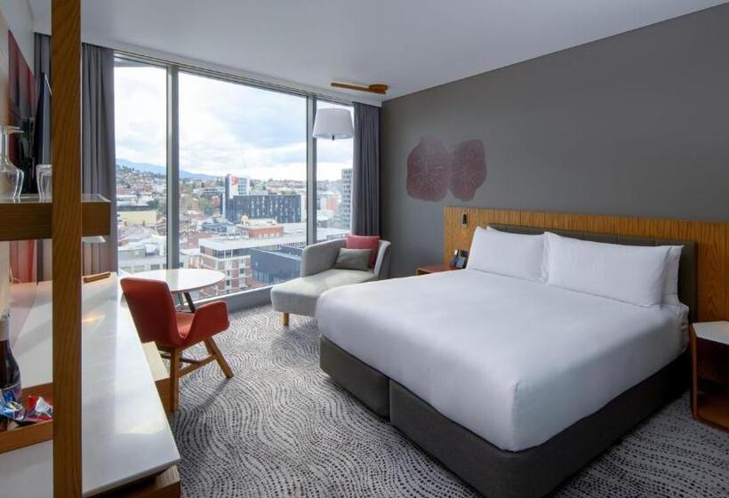 带大床的标准间, Crowne Plaza Hobart, An Ihg