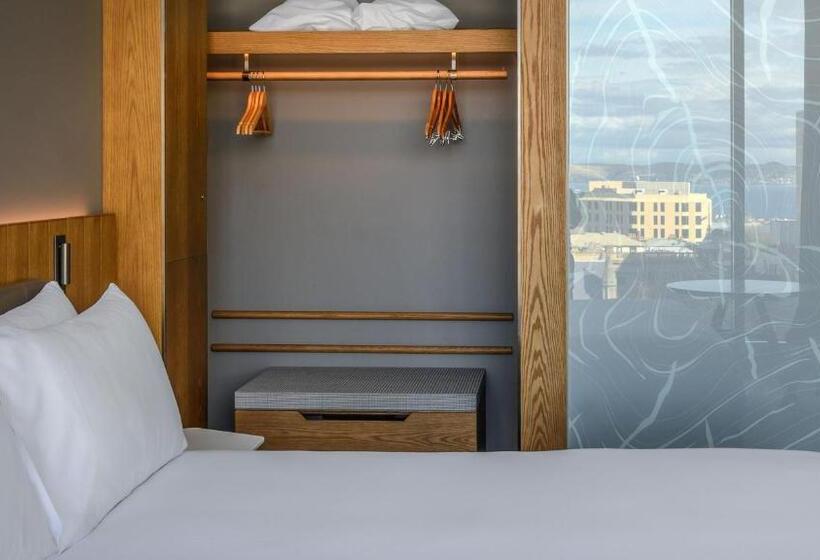 غرفة قياسية سرير كينج, Crowne Plaza Hobart, An Ihg