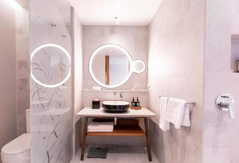 غرفة قياسية سرير كينج, Crowne Plaza Hobart, An Ihg