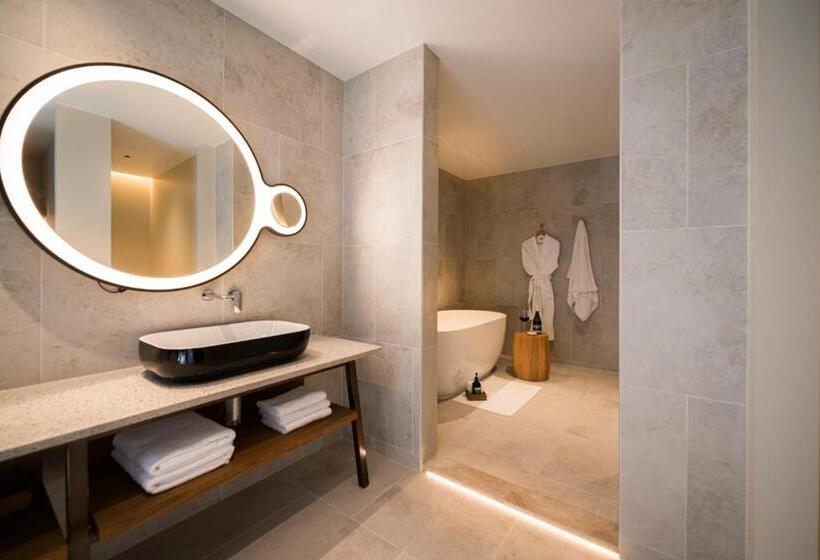 غرفة بريميوم, Crowne Plaza Hobart, An Ihg