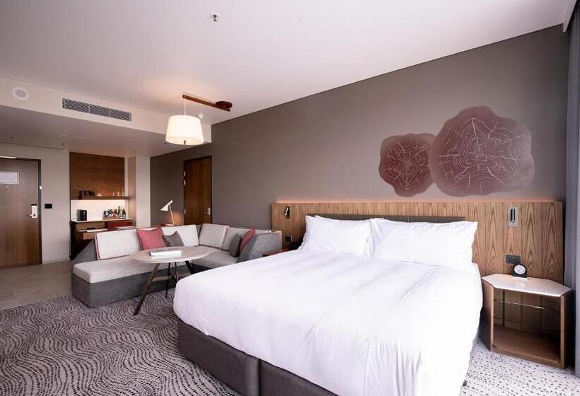 جناح جونيور سرير كينج, Crowne Plaza Hobart, An Ihg
