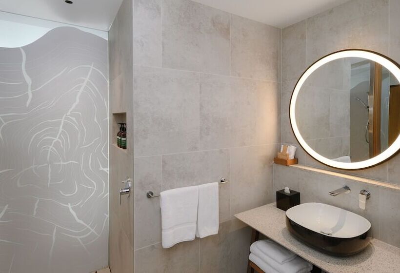 غرفه قياسيه سريرين مزدوجين, Crowne Plaza Hobart, An Ihg