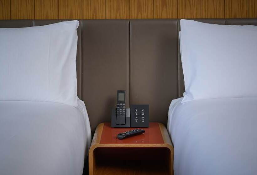 غرفه قياسيه سريرين مزدوجين, Crowne Plaza Hobart, An Ihg