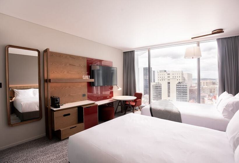 غرفه قياسيه سريرين مزدوجين, Crowne Plaza Hobart, An Ihg
