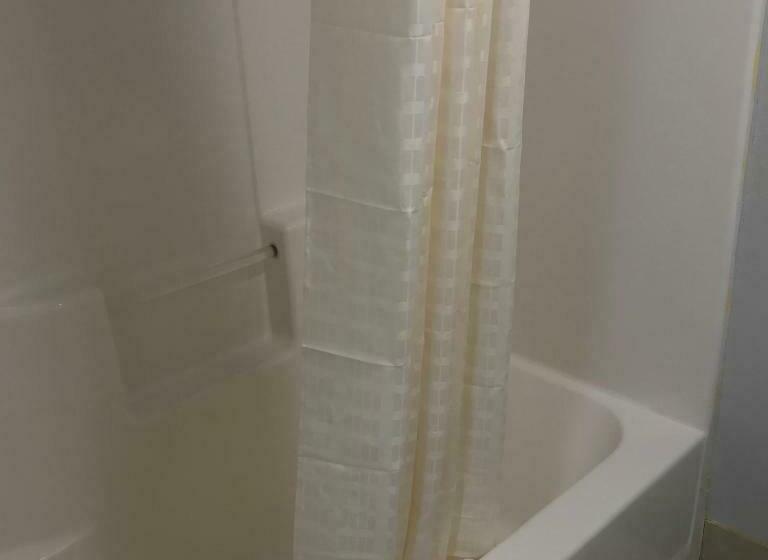 스탠다드 룸 킹사이즈 침대, Guest Inn