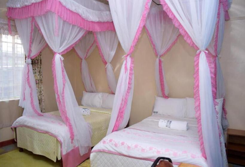 اتاق لوکس, Right Venue