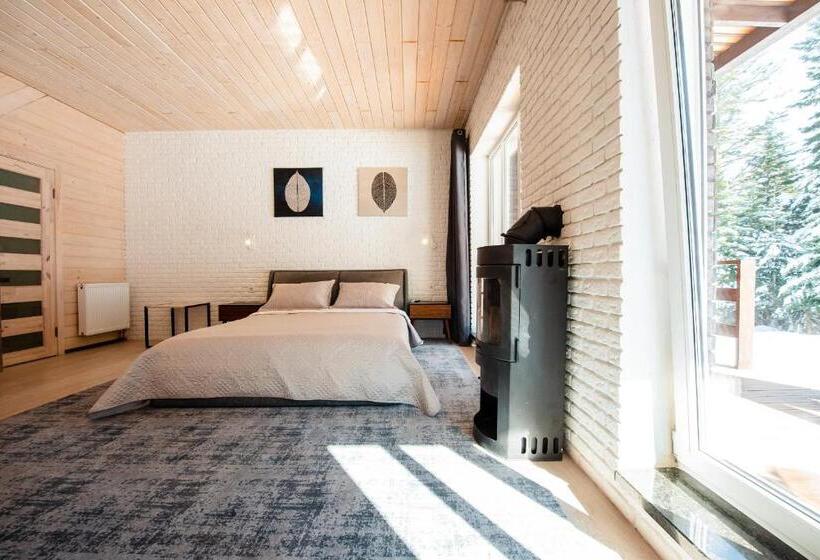 استودیوی لوکس, парк готель щастя