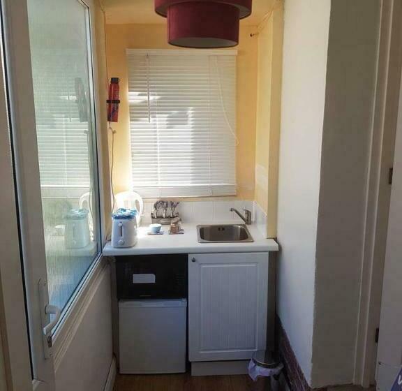 스탠다드 스튜디오 (테라스구비), Self Contained Rooms In Central Torquay