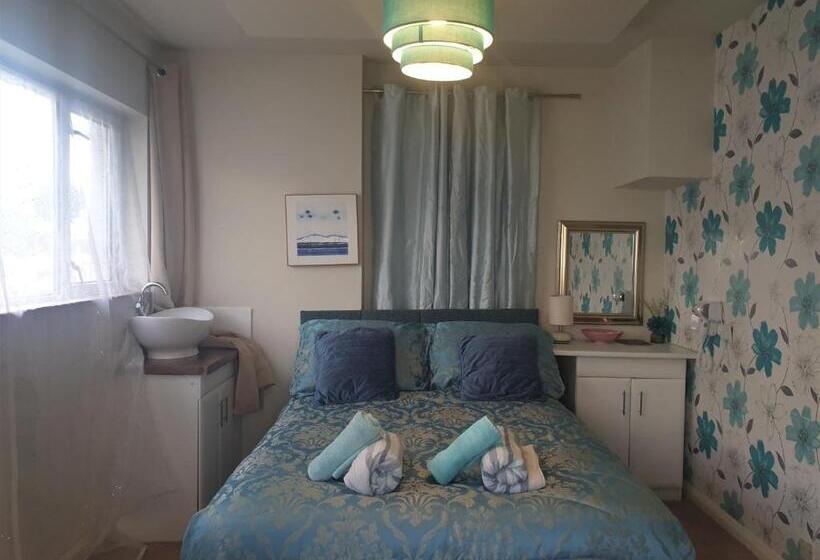 스탠다드 스튜디오 (테라스구비), Self Contained Rooms In Central Torquay