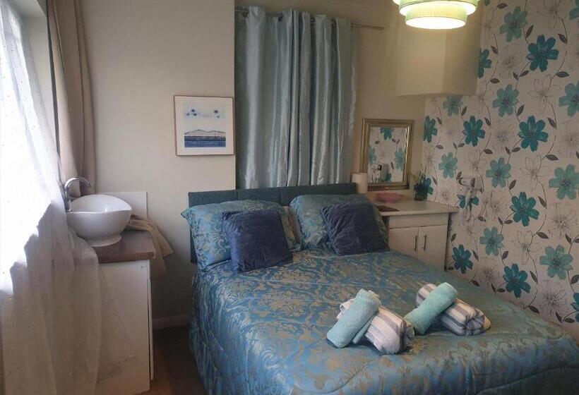 스탠다드 스튜디오 (테라스구비), Self Contained Rooms In Central Torquay