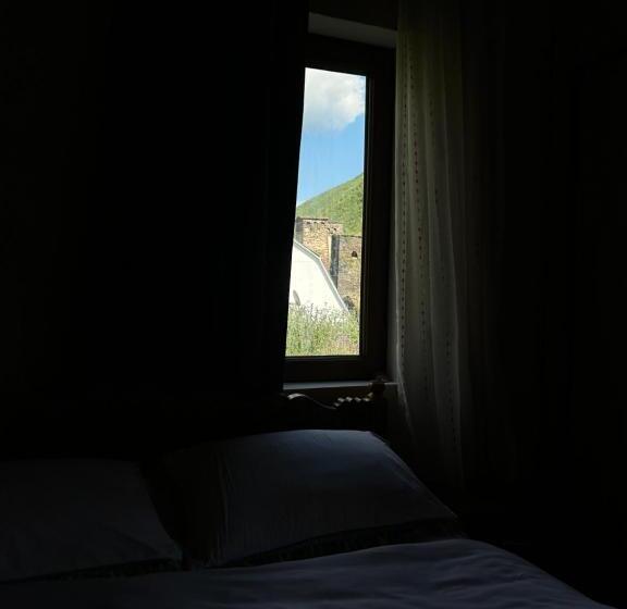 اتاق استاندارد, Mtashi მთაში