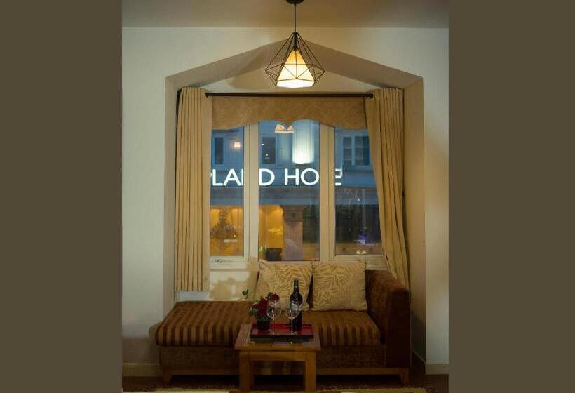 اتاق لوکس با چشم‌انداز شهر, Vilion Boutique Hotel Ben Thanh