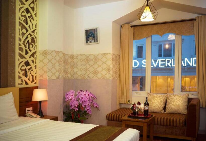 اتاق لوکس با چشم‌انداز شهر, Vilion Boutique Hotel Ben Thanh