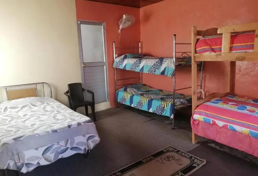 Perhehuone, Montano Camping & Hostel