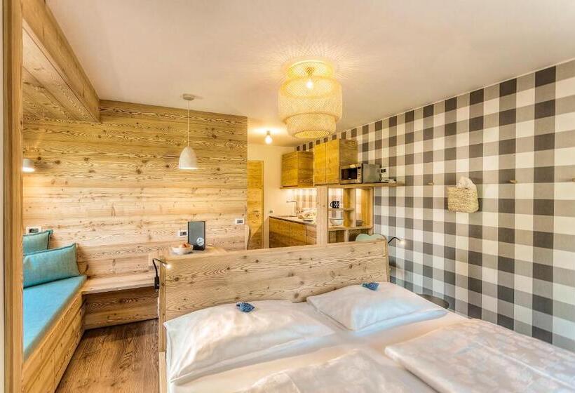 استودیوی استاندارد, Residence Telemark