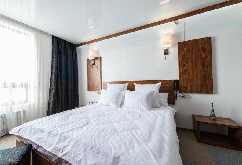 اتاق سوپریور, Inn Ozz