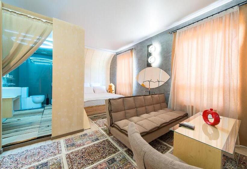 آپارتمان 1 خوابه, Inn Ozz