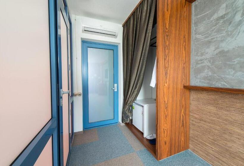 اتاق استاندارد, Inn Ozz