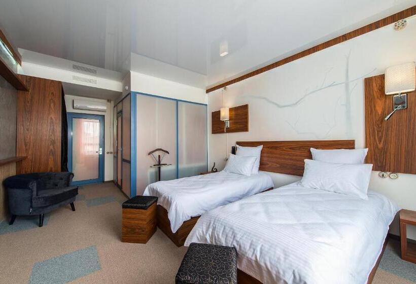 اتاق استاندارد, Inn Ozz