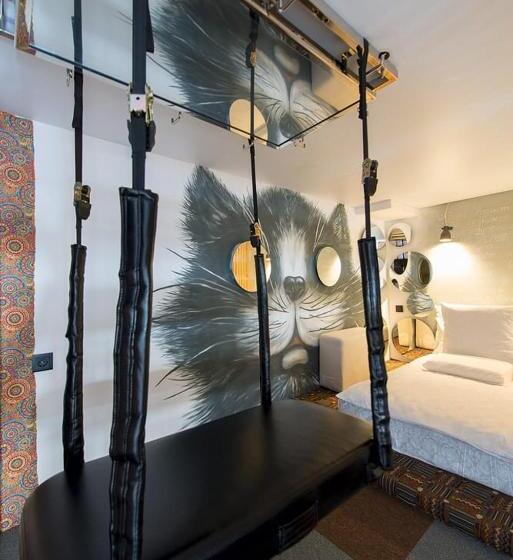 سوییت دوبلکس, Inn Ozz