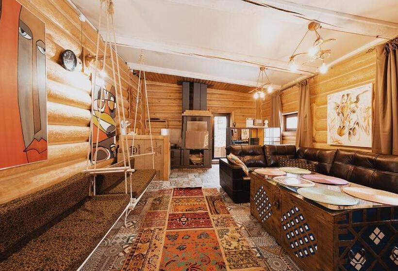 سوییت, Inn Ozz