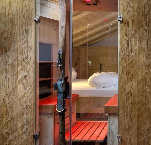 דירת שני חדרים, Apartments Riega