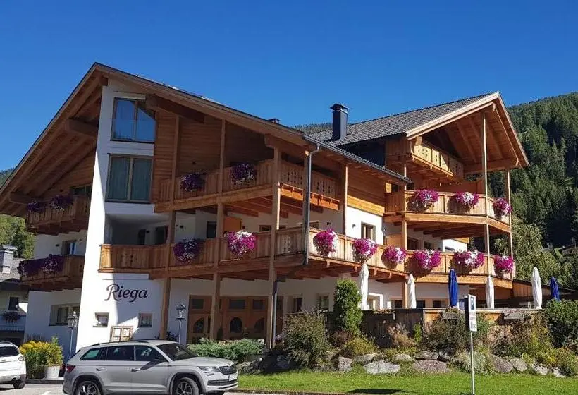 Standard Kolmen Hengen Huone, Apartments Riega