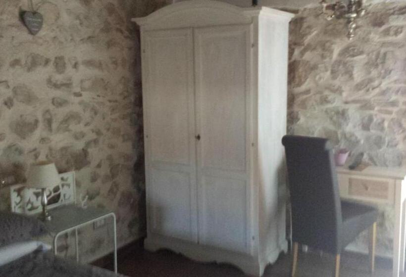 Quarto Estandar, Agriturismo Cashmere