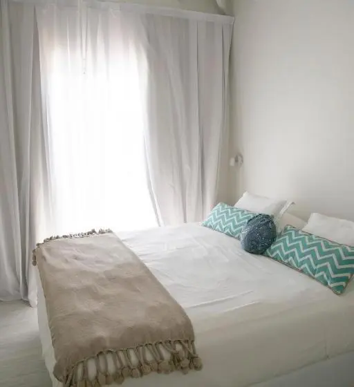 اتاق کلاسیک چهارنفره, Del Mar