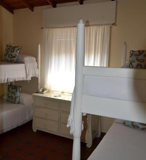 スタンダード4人部屋, Hosteria Belvedere