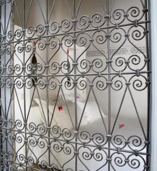 سوییت خانوادگی, Riad Yamcha