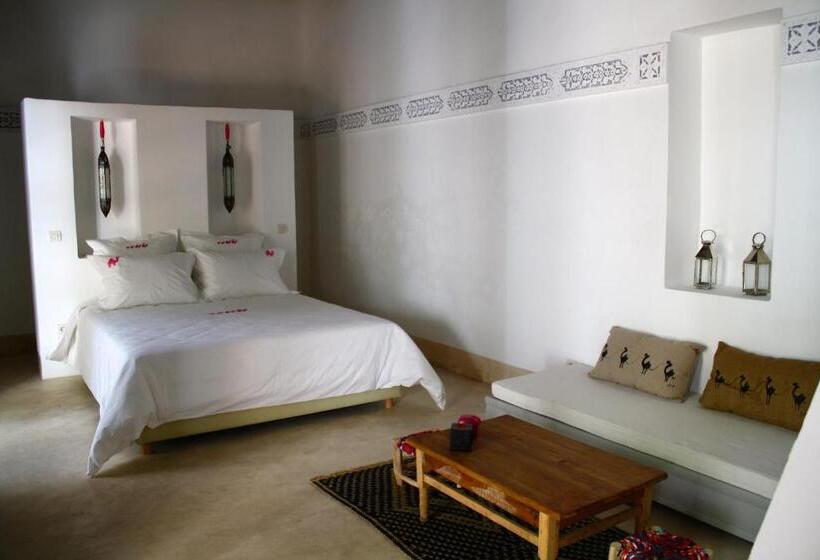 패밀리 스위트, Riad Yamcha