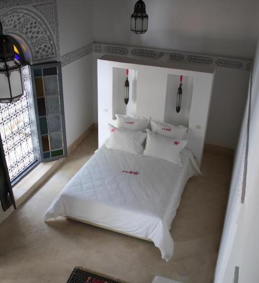 패밀리 스위트, Riad Yamcha