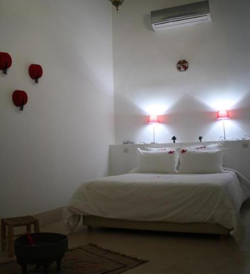 스탠다드 발코니 룸, Riad Yamcha