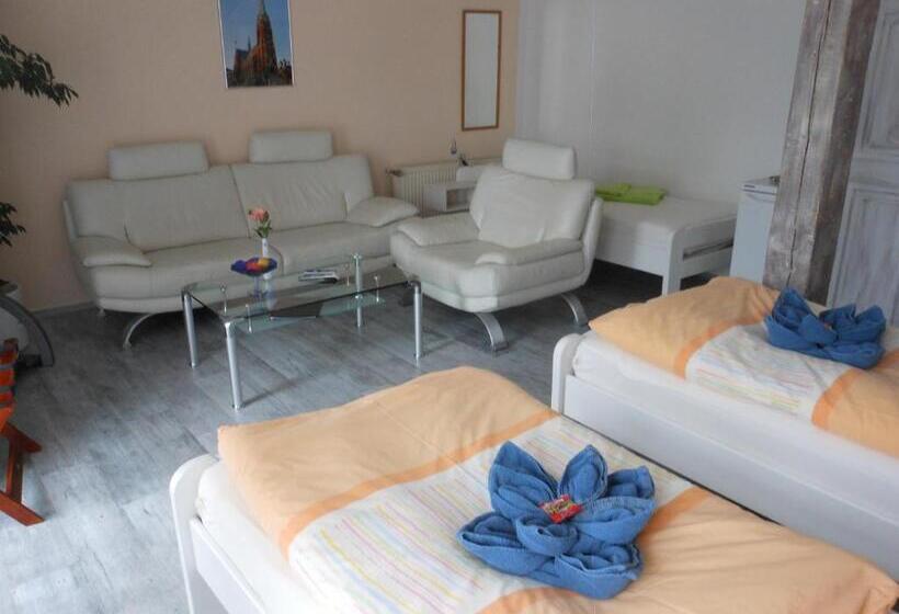 经济型三人房间, Pension Am Werder