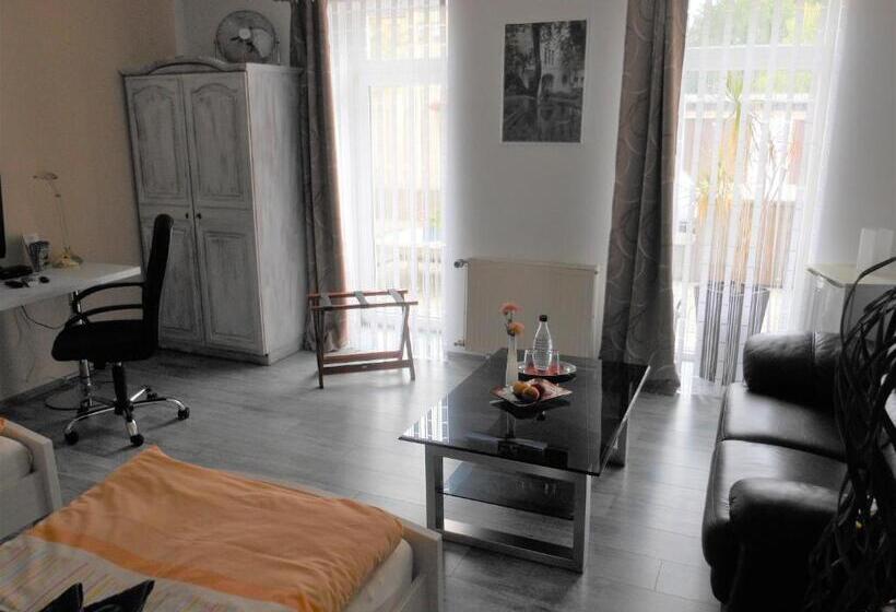 经济房, Pension Am Werder