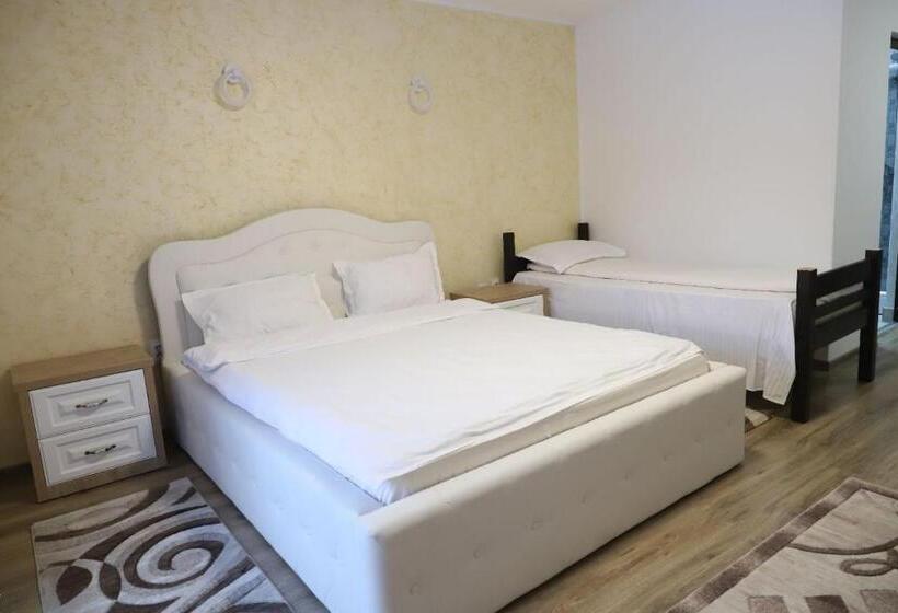 스탠다드 룸, Pensiunea Tora