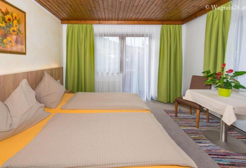 Номер Стандарт с Балконом, Pension Montana