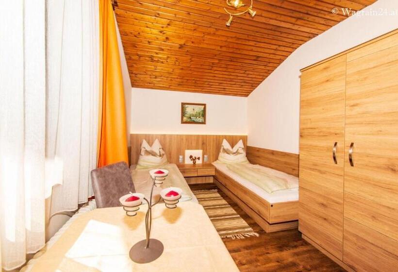 Номер Стандарт Индивидуальный с Балконом, Pension Montana